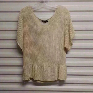 Spencer and Olivia women's short sleeve